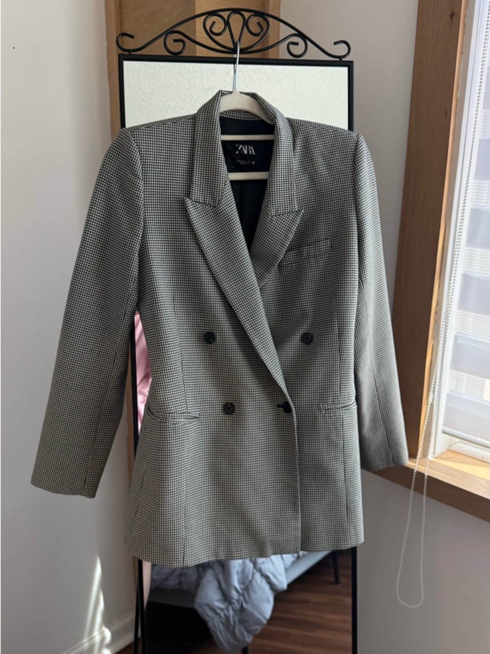 Zara Black and White Houndstooth Double-Breasted Blazer